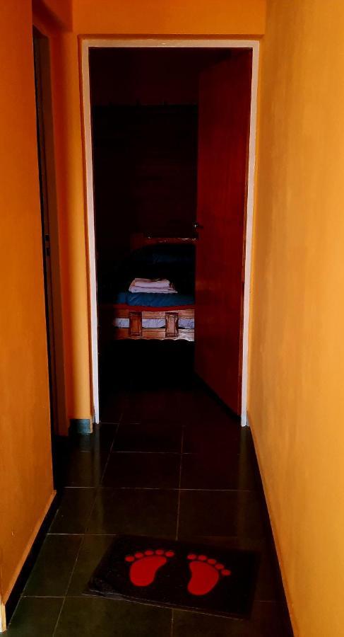 Ruta 20 House *