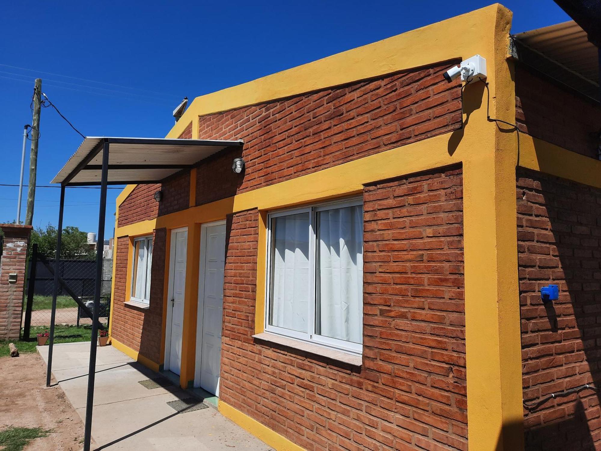 Ruta 20 House Apartment Quines